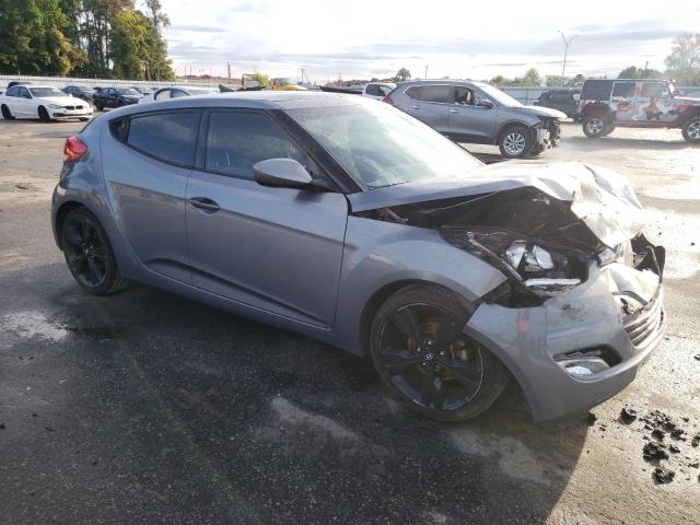 Photo 3 VIN: KMHTC6AD0GU252001 - HYUNDAI VELOSTER 