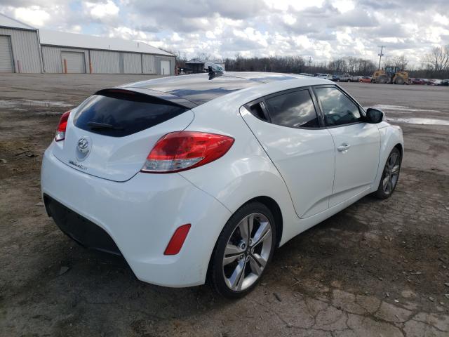 Photo 3 VIN: KMHTC6AD0GU257814 - HYUNDAI VELOSTER 