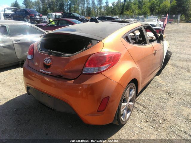 Photo 3 VIN: KMHTC6AD0GU281238 - HYUNDAI VELOSTER 