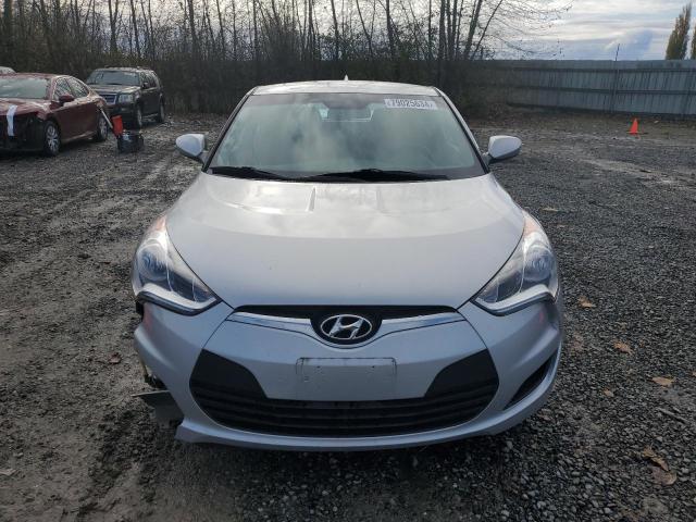 Photo 4 VIN: KMHTC6AD0GU294457 - HYUNDAI VELOSTER 