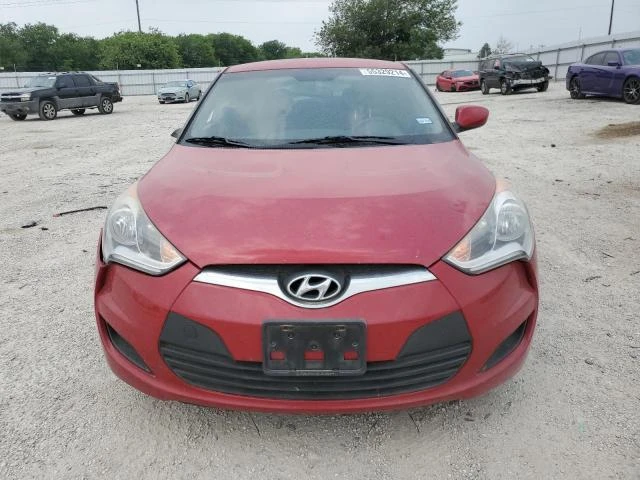 Photo 4 VIN: KMHTC6AD0GU299724 - HYUNDAI VELOSTER 