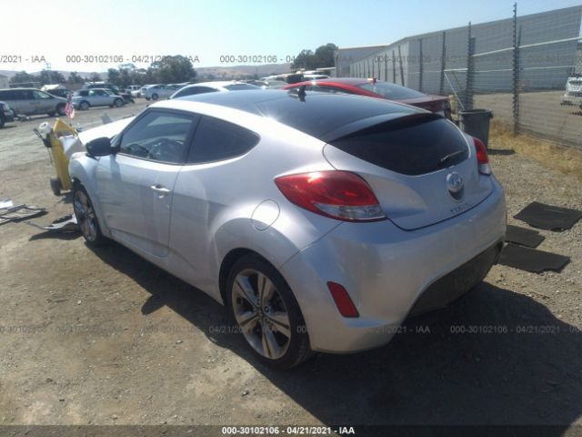 Photo 2 VIN: KMHTC6AD0GU300368 - HYUNDAI VELOSTER 