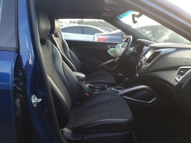 Photo 4 VIN: KMHTC6AD0GU302363 - HYUNDAI VELOSTER 