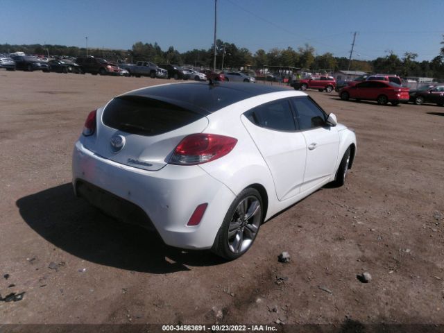 Photo 3 VIN: KMHTC6AD1CU041027 - HYUNDAI VELOSTER 