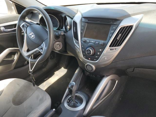 Photo 8 VIN: KMHTC6AD1CU043232 - HYUNDAI VELOSTER 