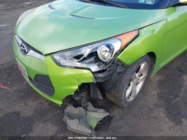 Photo 5 VIN: KMHTC6AD1CU046132 - HYUNDAI VELOSTER 