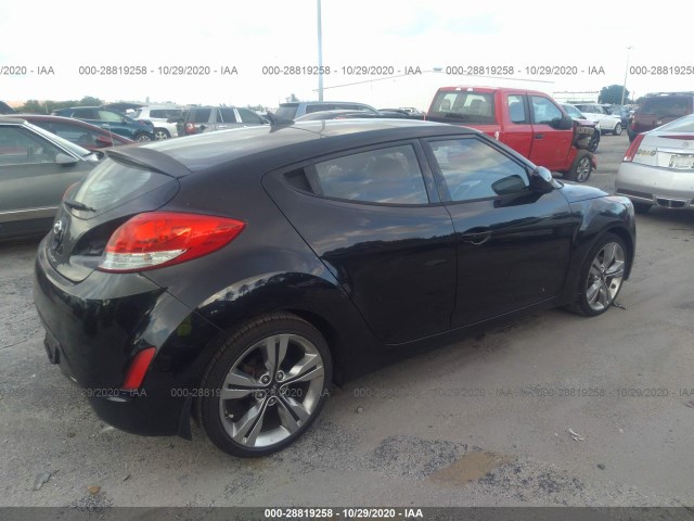 Photo 3 VIN: KMHTC6AD1CU078465 - HYUNDAI VELOSTER 