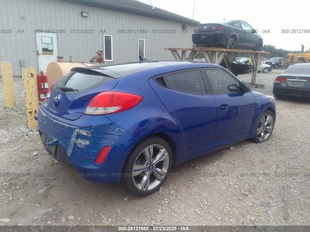 Photo 3 VIN: KMHTC6AD1DU092478 - HYUNDAI VELOSTER 