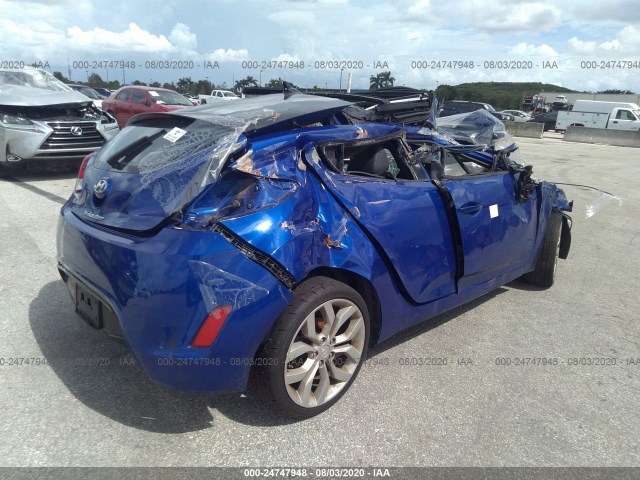 Photo 3 VIN: KMHTC6AD1DU105195 - HYUNDAI VELOSTER 