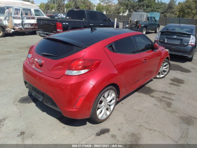 Photo 3 VIN: KMHTC6AD1DU133367 - HYUNDAI VELOSTER 