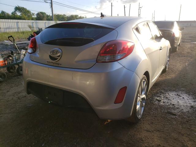 Photo 3 VIN: KMHTC6AD1DU145065 - HYUNDAI VELOSTER 