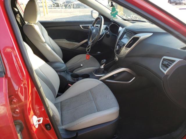 Photo 4 VIN: KMHTC6AD1DU166448 - HYUNDAI VELOSTER 