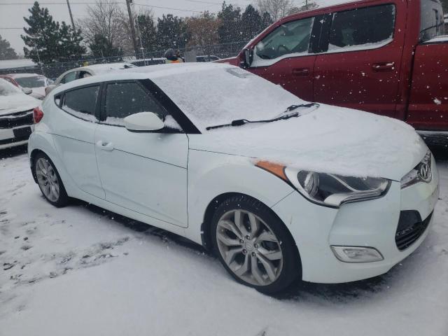 Photo 3 VIN: KMHTC6AD1DU174517 - HYUNDAI VELOSTER 