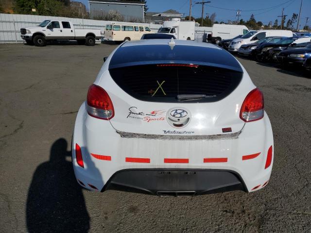 Photo 5 VIN: KMHTC6AD1FU222813 - HYUNDAI VELOSTER 