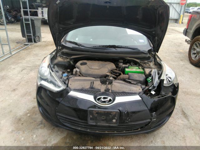 Photo 9 VIN: KMHTC6AD1FU242964 - HYUNDAI VELOSTER 