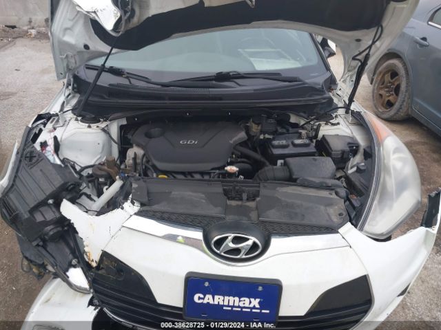 Photo 9 VIN: KMHTC6AD1GU259166 - HYUNDAI VELOSTER 