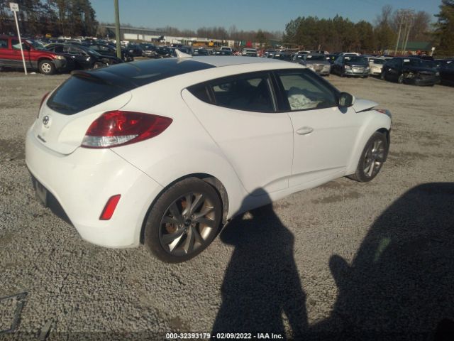 Photo 3 VIN: KMHTC6AD1GU268420 - HYUNDAI VELOSTER 