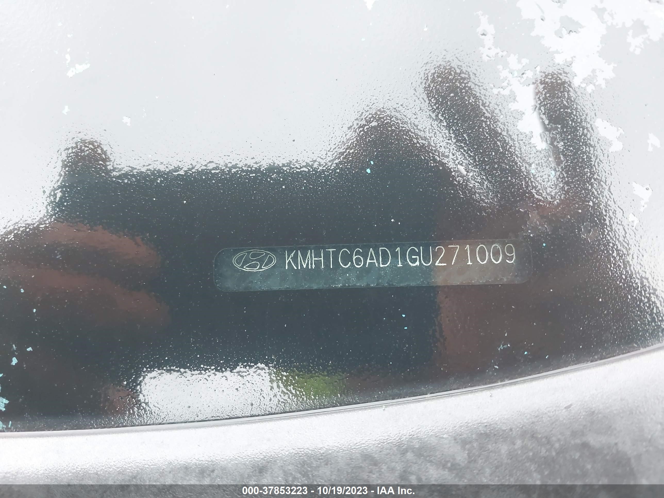 Photo 8 VIN: KMHTC6AD1GU271009 - HYUNDAI VELOSTER 