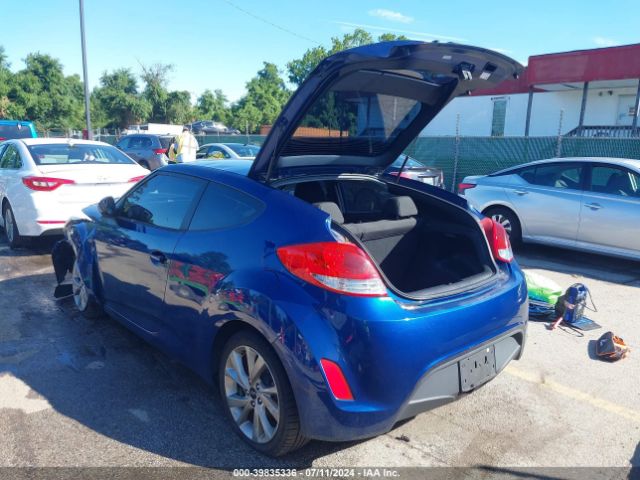 Photo 2 VIN: KMHTC6AD1GU277358 - HYUNDAI VELOSTER 