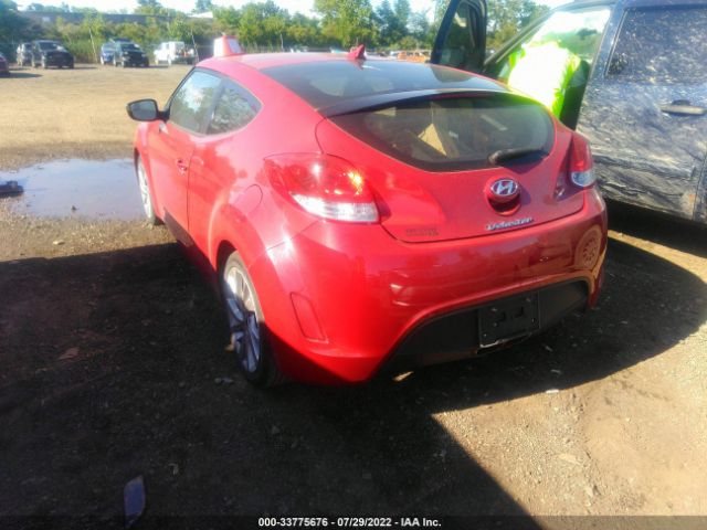 Photo 2 VIN: KMHTC6AD1GU277523 - HYUNDAI VELOSTER 