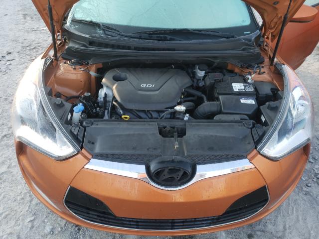 Photo 6 VIN: KMHTC6AD1GU286304 - HYUNDAI VELOSTER 