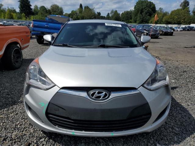 Photo 4 VIN: KMHTC6AD1GU289283 - HYUNDAI VELOSTER 