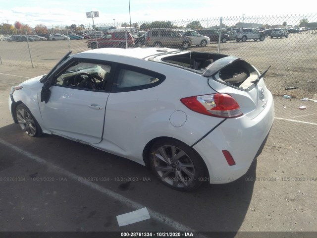 Photo 2 VIN: KMHTC6AD1GU292328 - HYUNDAI VELOSTER 