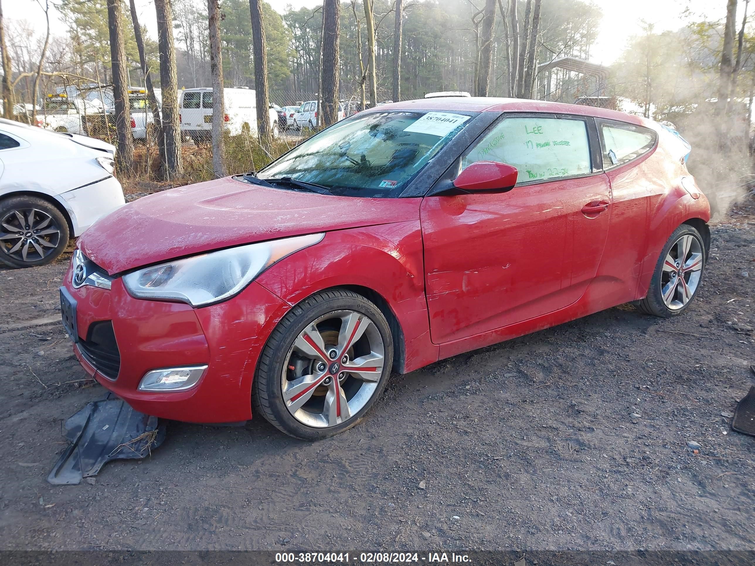 Photo 1 VIN: KMHTC6AD1HU322980 - HYUNDAI VELOSTER 