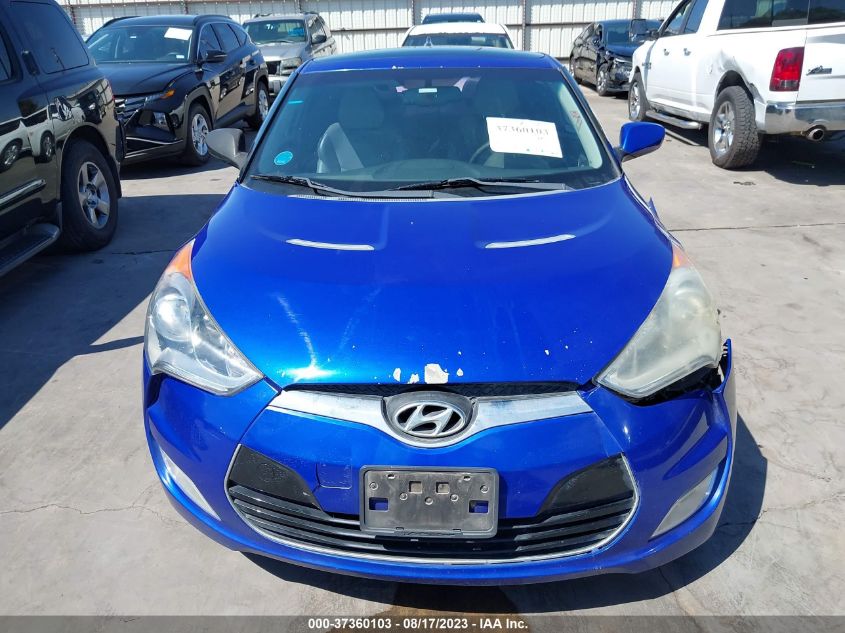 Photo 11 VIN: KMHTC6AD2CU023801 - HYUNDAI VELOSTER 