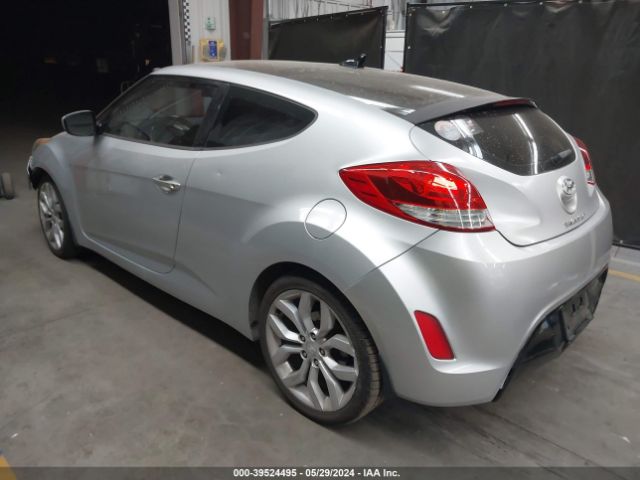 Photo 2 VIN: KMHTC6AD2CU025337 - HYUNDAI VELOSTER 