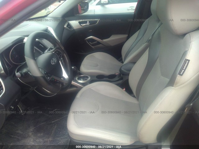 Photo 4 VIN: KMHTC6AD2CU028299 - HYUNDAI VELOSTER 