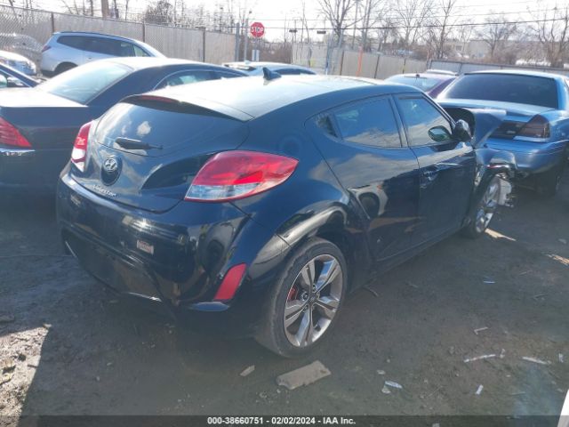 Photo 3 VIN: KMHTC6AD2CU052506 - HYUNDAI VELOSTER 