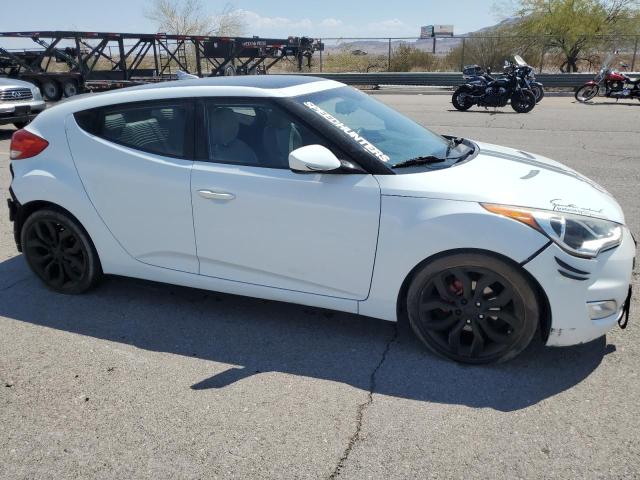 Photo 3 VIN: KMHTC6AD2CU057107 - HYUNDAI VELOSTER 