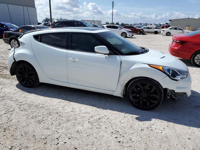 Photo 3 VIN: KMHTC6AD2CU070472 - HYUNDAI VELOSTER 