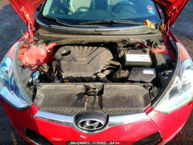 Photo 9 VIN: KMHTC6AD2CU074702 - HYUNDAI VELOSTER 