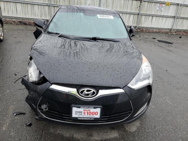 Photo 4 VIN: KMHTC6AD2DU091873 - HYUNDAI VELOSTER 