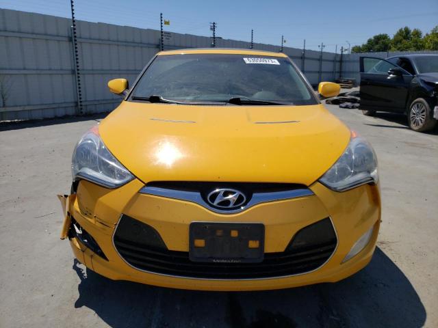 Photo 4 VIN: KMHTC6AD2DU120837 - HYUNDAI VELOSTER 