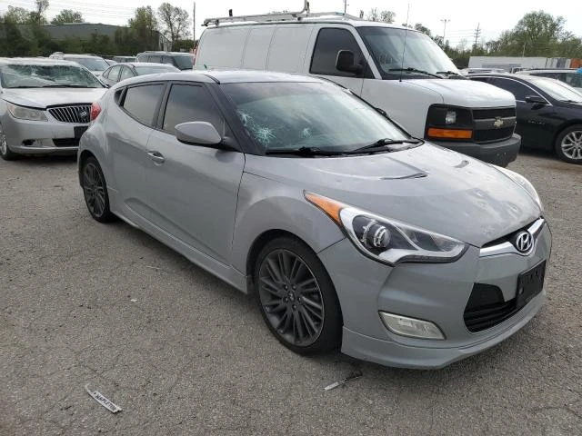 Photo 3 VIN: KMHTC6AD2DU125648 - HYUNDAI VELOSTER 