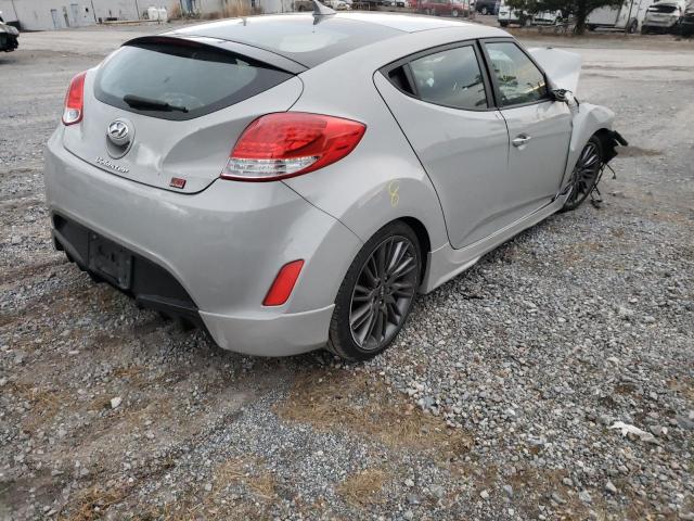 Photo 3 VIN: KMHTC6AD2DU126802 - HYUNDAI VELOSTER 