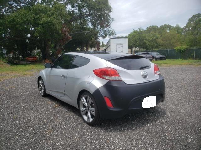 Photo 2 VIN: KMHTC6AD2DU176101 - HYUNDAI VELOSTER 