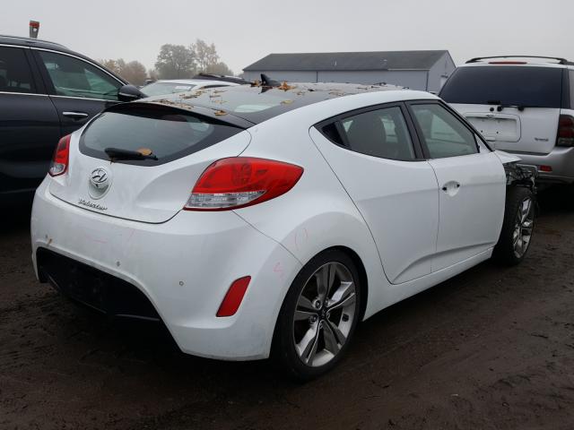 Photo 3 VIN: KMHTC6AD2EU182420 - HYUNDAI VELOSTER 