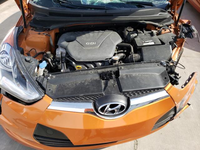 Photo 6 VIN: KMHTC6AD2EU183003 - HYUNDAI VELOSTER 