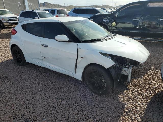 Photo 3 VIN: KMHTC6AD2FU221654 - HYUNDAI VELOSTER 