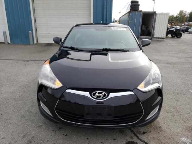 Photo 4 VIN: KMHTC6AD2GU254493 - HYUNDAI VELOSTER 