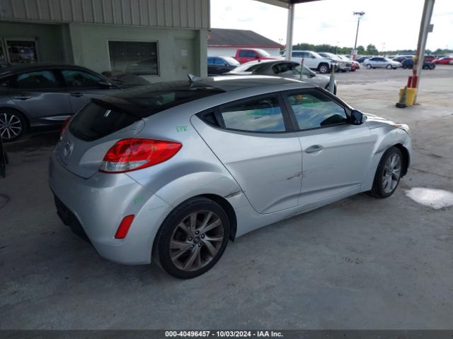 Photo 3 VIN: KMHTC6AD2GU270354 - HYUNDAI VELOSTER 