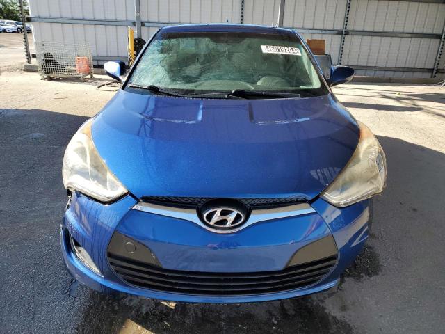 Photo 4 VIN: KMHTC6AD2GU274503 - HYUNDAI VELOSTER 