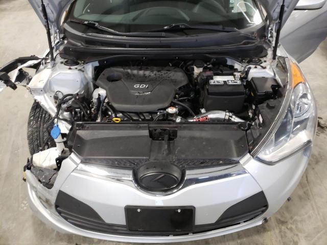 Photo 6 VIN: KMHTC6AD2GU283282 - HYUNDAI VELOSTER 