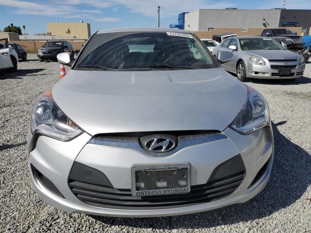 Photo 4 VIN: KMHTC6AD2GU291401 - HYUNDAI VELOSTER 