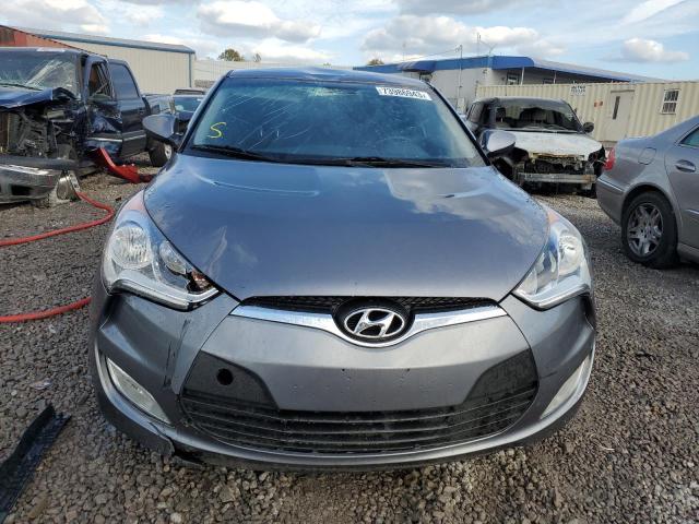 Photo 4 VIN: KMHTC6AD2HU306321 - HYUNDAI VELOSTER 