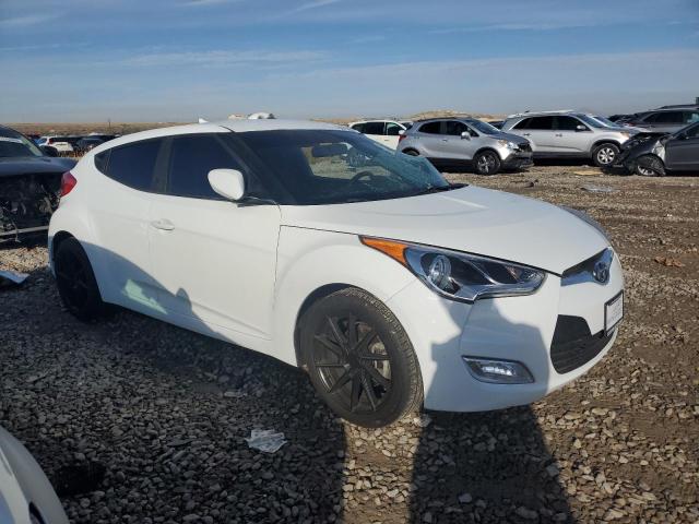 Photo 3 VIN: KMHTC6AD2HU311051 - HYUNDAI VELOSTER 